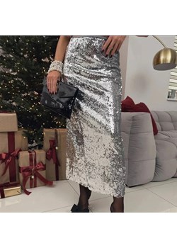 Spódnica maxi z cekinami - Srebrny S - id: 9431233003849 - marki Intimica - 186423603 Spódnica maxi z cekinami - Srebrny S ze sklepu Intimica.pl w kategorii Spódnice - zdjęcie 186423603