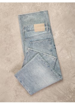 Reserved - Jeansy loose z efektem sprania - granatowy ze sklepu Reserved w kategorii Jeansy męskie - zdjęcie 186432143