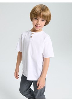 Sinsay - Koszulka z ozdobnymi guzikami - biały ze sklepu Sinsay w kategorii T-shirty chłopięce - zdjęcie 186437941