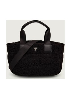 GUESS ACTIVE Torebka na ramię SHERPA ze sklepu Gomez Fashion Store w kategorii Torebki damskie - zdjęcie 186441354