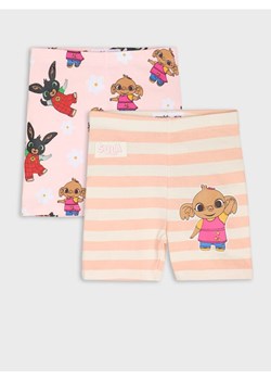 Sinsay - Krótkie legginsy 2 pack Bing - kremowy - id: 9547C-01X - marki Sinsay - 186447421 Sinsay - Krótkie legginsy 2 pack Bing - kremowy ze sklepu Sinsay w kategorii Spodenki dziewczęce - zdjęcie 186447421