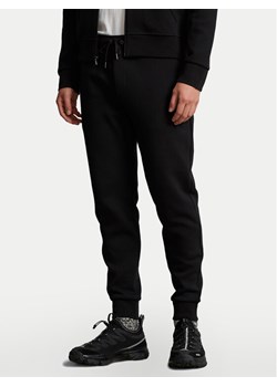 Polo Ralph Lauren Spodnie dresowe 710888283 Czarny Regular Fit ze sklepu MODIVO w kategorii Spodnie męskie - zdjęcie 186450654