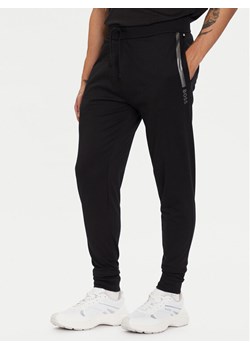 BOSS Spodnie dresowe Authentic 50545565 Czarny Slim Fit ze sklepu MODIVO w kategorii Spodnie męskie - zdjęcie 186457750