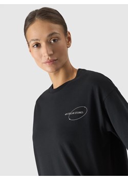 Damski t-shirt z nadrukiem 4F 4FRSS24TTSHF2089 - czarny ze sklepu Sportstylestory.com w kategorii Bluzki damskie - zdjęcie 186465623
