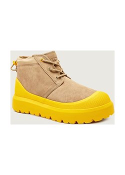 UGG Śniegowce M NEUMEL WEATHER HYBRID | zamsz ze sklepu Gomez Fashion Store w kategorii Buty zimowe męskie - zdjęcie 186466562