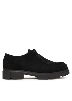 Guess Półbuty FMFFIO SUE13 Czarny - id: 0000305475251 - marki Guess - 186475421 Guess Półbuty FMFFIO SUE13 Czarny ze sklepu MODIVO w kategorii Półbuty męskie - zdjęcie 186475421