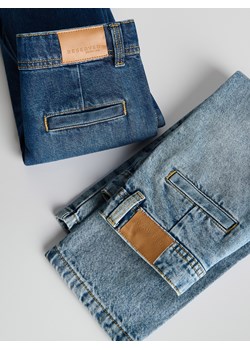 Reserved - Jeansy Carrot - granatowy - id: 487CJ-59J - marki Reserved - 186485712 Reserved - Jeansy Carrot - granatowy ze sklepu Reserved w kategorii Spodnie chłopięce - zdjęcie 186485712