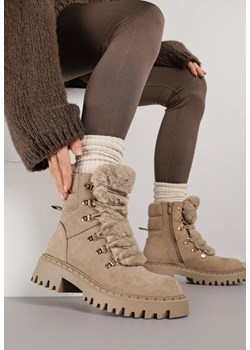 Ciemnobeżowe Sznurowane Traperki z Ekozamszu z Futerkiem na Języku Mestiara ze sklepu born2be.pl w kategorii Workery damskie - zdjęcie 186491800