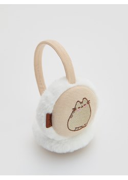 Reserved - Puszyste nauszniki Pusheen - beżowy - id: 330GU-08X - marki Reserved - 186493472 Reserved - Puszyste nauszniki Pusheen - beżowy ze sklepu Reserved w kategorii Czapki dziecięce - zdjęcie 186493472