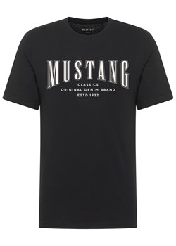 Męski T-Shirt Mustang Style Alex Black 1017335 4142 ze sklepu YouNeedit.pl w kategorii T-shirty męskie - zdjęcie 186502151