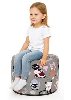 Szara okrągła pufa dziecięca w kotki G3-P93 - id: 18698 - marki Elior - 186503962 Szara okrągła pufa dziecięca w kotki G3-P93 ze sklepu Edinos.pl w kategorii Pufy i siedziska - zdjęcie 186503962