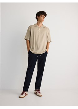 Reserved - Spodnie jogger regular - granatowy ze sklepu Reserved w kategorii Spodnie męskie - zdjęcie 186511891