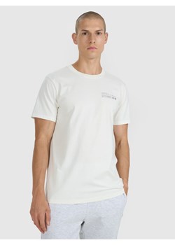 Męski t-shirt z nadrukiem 4F 4FWAW25TTSHM2372 - biały ze sklepu Sportstylestory.com w kategorii T-shirty męskie - zdjęcie 186512372