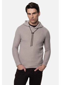 BLUZA LALIN Z OKRĄGŁYM DEKOLTEM BEŻOWA Z WEŁNĄ - id: 1024403 - marki Recman - 186533594 BLUZA LALIN Z OKRĄGŁYM DEKOLTEM BEŻOWA Z WEŁNĄ ze sklepu Recman w kategorii Bluzy męskie - zdjęcie 186533594