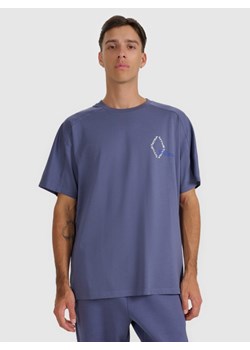 Męski t-shirt oversize z nadrukiem 4F 4FWAW25TTSHM2401 - niebieski ze sklepu Sportstylestory.com w kategorii T-shirty męskie - zdjęcie 186540403
