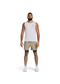 Męskie spodenki treningowe Under Armour UA Vanish Woven 6in Shorts - beżowe ze sklepu Sportstylestory.com w kategorii Spodenki męskie - zdjęcie 186547964