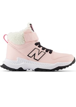 Buty dziecięce New Balance PT800TFP – różowe ze sklepu New Balance Poland w kategorii Buty sportowe dziecięce - zdjęcie 186549310