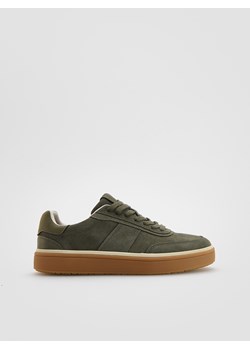 Reserved - Zamszowe sneakersy - jasny zielony ze sklepu Reserved w kategorii Trampki męskie - zdjęcie 186555151