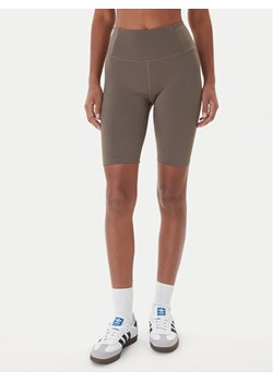 Girlfriend Collective Szorty sportowe Float 4023 Beżowy Slim Fit ze sklepu MODIVO w kategorii Szorty - zdjęcie 186555891