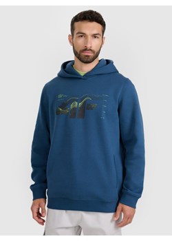 Męska bluza nierozpinana z kapturem 4F 4FWAW25TSWSM1904 - granatowa ze sklepu Sportstylestory.com w kategorii Bluzy męskie - zdjęcie 186558254