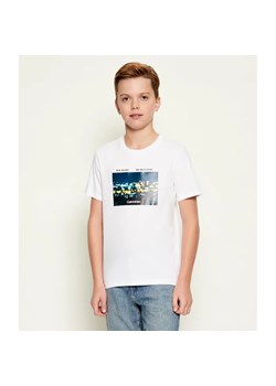 Calvin Klein Jeans T-shirt | Regular Fit ze sklepu Gomez Fashion Store w kategorii T-shirty chłopięce - zdjęcie 186564172