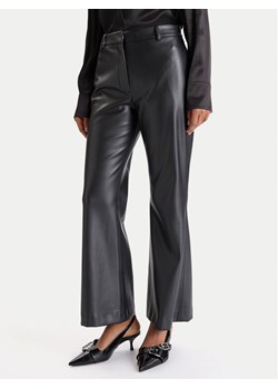HUGO Spodnie z imitacji skóry Hamunelle-1 50546824 Czarny Flare Fit ze sklepu MODIVO w kategorii Spodnie damskie - zdjęcie 186564811