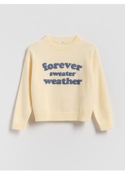 Reserved - Sweter z napisem - złamana biel ze sklepu Reserved w kategorii Swetry dziewczęce - zdjęcie 186565440