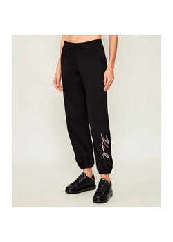 Karl Lagerfeld Spodnie dresowe | Regular Fit ze sklepu Gomez Fashion Store w kategorii Spodnie damskie - zdjęcie 186574710