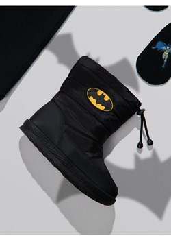 Sinsay - Ocieplane śniegowce z elastycznym ściągaczem Batman - czarny ze sklepu Sinsay w kategorii Buty zimowe dziecięce - zdjęcie 186578604