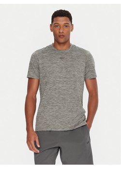 Reebok T-Shirt RK25178CCM Szary Standard Fit ze sklepu MODIVO w kategorii T-shirty męskie - zdjęcie 186598721