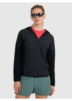Damska bluza do biegania w terenie 4F 4FWAW25TFSWF584 - czarna ze sklepu Sportstylestory.com w kategorii Bluzy damskie - zdjęcie 186605082