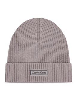 Calvin Klein Czapka Patch Chunky LV04D8053G Szary ze sklepu MODIVO w kategorii Czapki zimowe damskie - zdjęcie 186605903