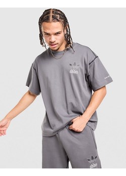 ADIDAS T-SHIRT GFX TEE LO ze sklepu JD Sports  w kategorii T-shirty męskie - zdjęcie 186612151