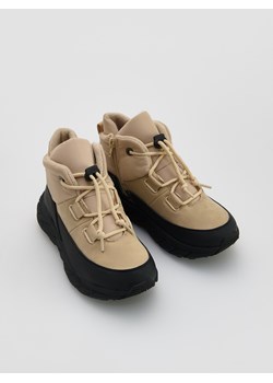 Reserved - Buty trekkingowe z ociepleniem - beżowy ze sklepu Reserved w kategorii Buty zimowe dziecięce - zdjęcie 186632583