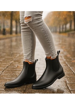 Kalosze gumowce gumiaki CZARNE /G3-1 2882 S226/ ze sklepu Pantofelek24.pl w kategorii Kalosze damskie - zdjęcie 186632910