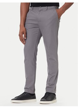 BOSS Chinosy P-Kaiton1 50543945 Szary Slim Fit ze sklepu MODIVO w kategorii Spodnie męskie - zdjęcie 186655214