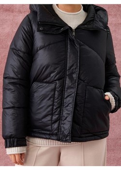 Sinsay - Pikowana kurtka puffer - czarny ze sklepu Sinsay w kategorii Kurtki damskie - zdjęcie 186665723