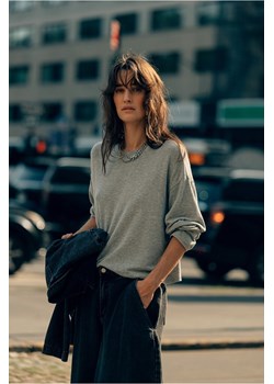 LONGSLEEVE DAMSKI LOGAN LIGHT GREY ze sklepu Jemiol w kategorii Bluzki damskie - zdjęcie 186669974