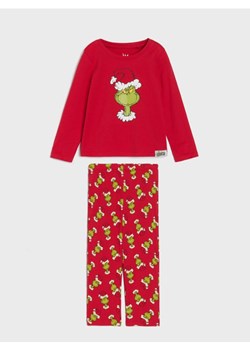 Sinsay - Bawełniana piżama dwuczęściowa z nadrukiem Grinch - czerwony - id: 043DP-33X - marki Sinsay - 186674162 Sinsay - Bawełniana piżama dwuczęściowa z nadrukiem Grinch - czerwony ze sklepu Sinsay w kategorii Piżamy dziecięce - zdjęcie 186674162
