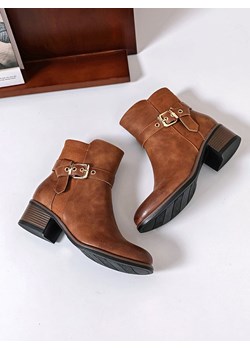 Sixth Sens Botki w kolorze jasnobrązowym ze sklepu Limango Polska w kategorii Botki - zdjęcie 186686721