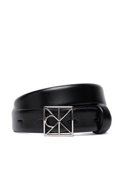 Pasek Damski Calvin Klein Emblem Buckle 25Mm Fixed Smooth LV04F7072G Czarny ze sklepu eobuwie.pl w kategorii Paski damskie - zdjęcie 186688851