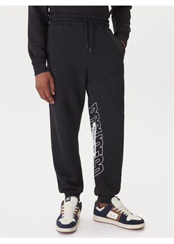 DC Shoes Spodnie dresowe EDYFB03093 Czarny Regular Fit ze sklepu MODIVO w kategorii Spodnie męskie - zdjęcie 186691190