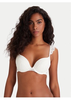 Hunkemöller Biustonosz push-up Posie PP Maximizer 302550 Biały ze sklepu MODIVO w kategorii Biustonosze - zdjęcie 186700200
