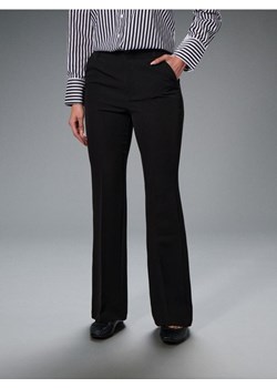 Sinsay - Spodnie straight fit - czarny ze sklepu Sinsay w kategorii Spodnie damskie - zdjęcie 186703041