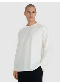 Męski longsleeve basic 4F 4FWAW25TLONM474 - beżowy ze sklepu Sportstylestory.com w kategorii T-shirty męskie - zdjęcie 186703271