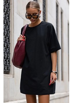Czarna t-shirtowa sukienka oversize SELLA 378, Kolor czarny, Rozmiar uniwersalny, Ivon ze sklepu Primodo w kategorii Sukienki - zdjęcie 186708981