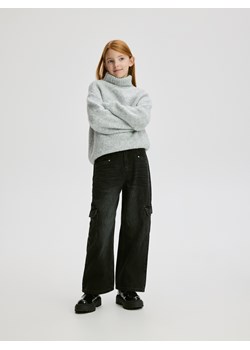 Reserved - Jeansy wide leg z kieszeniami cargo - czarny ze sklepu Reserved w kategorii Spodnie dziewczęce - zdjęcie 186712282