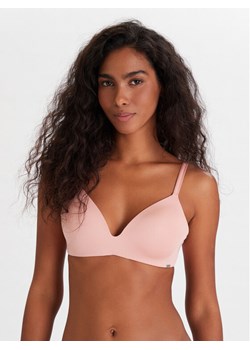 Hunkemöller Biustonosz bezfiszbinowy 301440 Różowy ze sklepu MODIVO w kategorii Biustonosze - zdjęcie 186713152