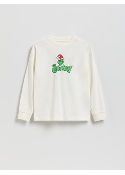 Reserved - Longsleeve Grinch - złamana biel ze sklepu Reserved w kategorii Bluzy chłopięce - zdjęcie 186734684