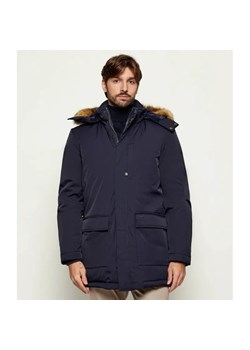 GUESS Puchowa parka | Regular Fit ze sklepu Gomez Fashion Store w kategorii Parki męskie - zdjęcie 186737964